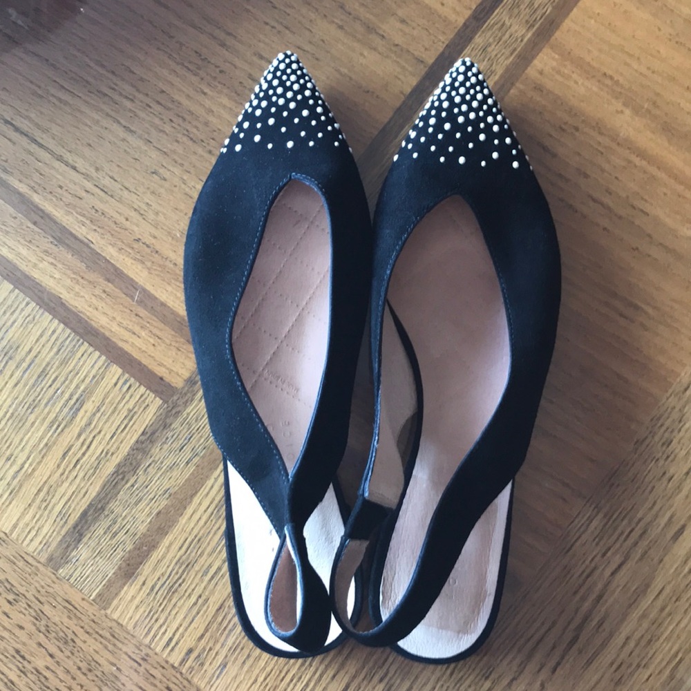 NWOT Hispanitas flat